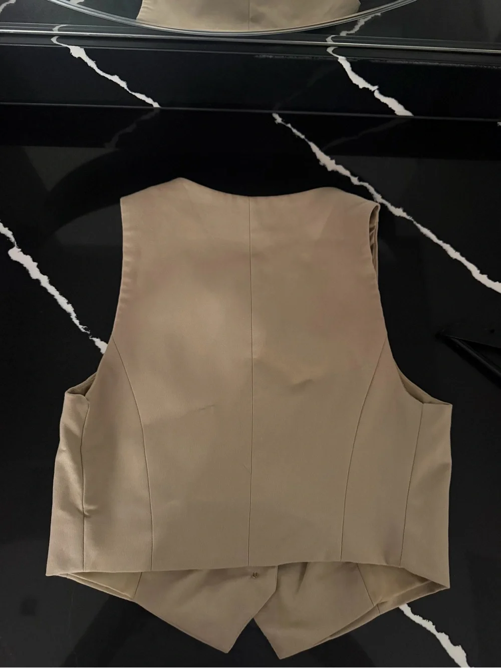 stradivarius classic beige
